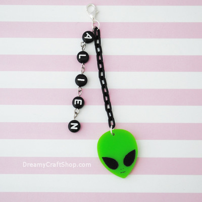 Alien head - phone charm or keychain